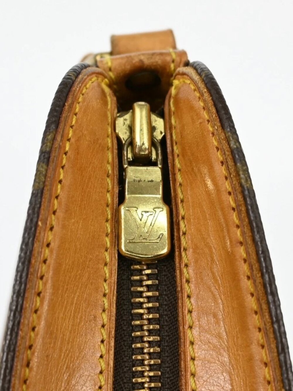 LOUIS VUITTON DROUOT SHOULDER BAG MONOGRAM - Picture 11 of 16